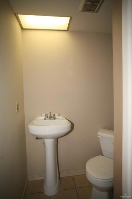 2000 S 5th St unit 4, McAllen, TX 78503 - photo 7