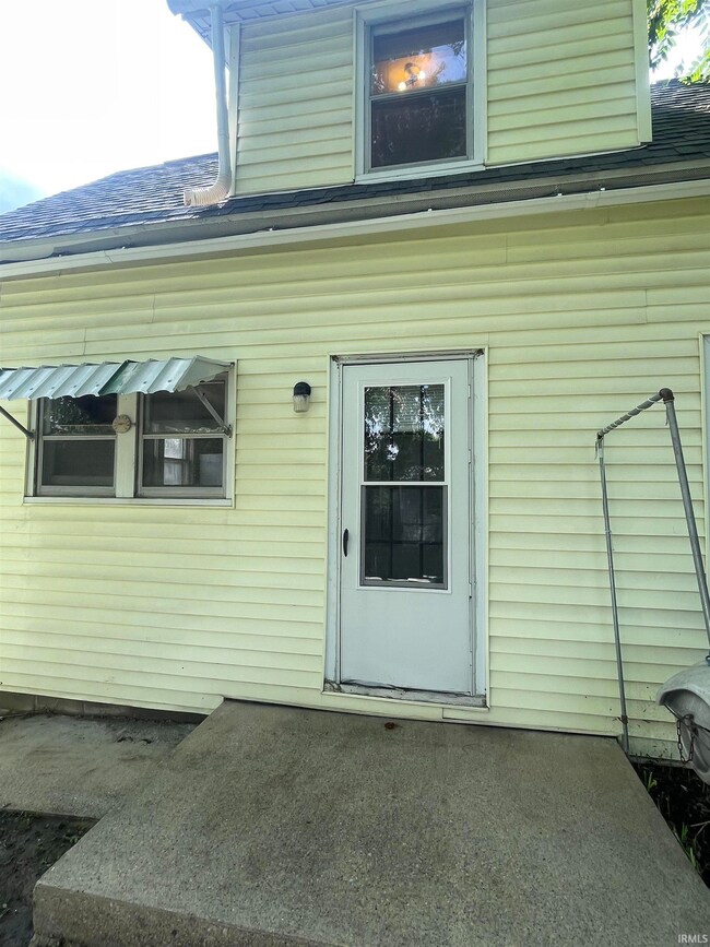 311 N East St, Wabash, IN 46992 - photo 6