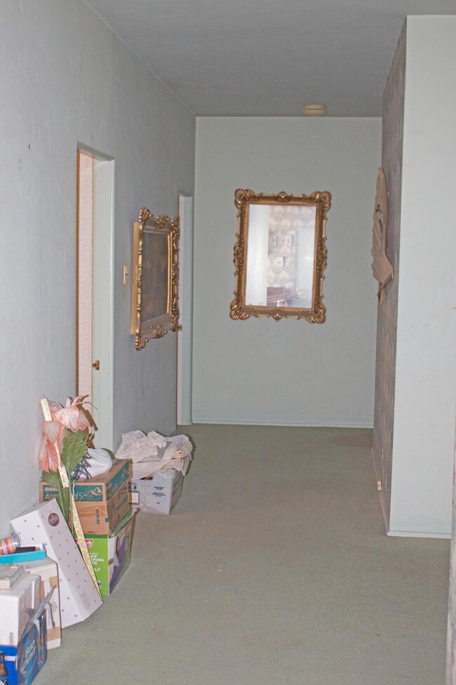 2712 Frankfort Ave, El Paso, TX 79930 - photo 7