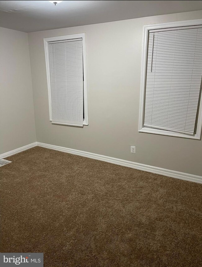 2543 E Biddle St, Baltimore, MD 21213 - photo 7