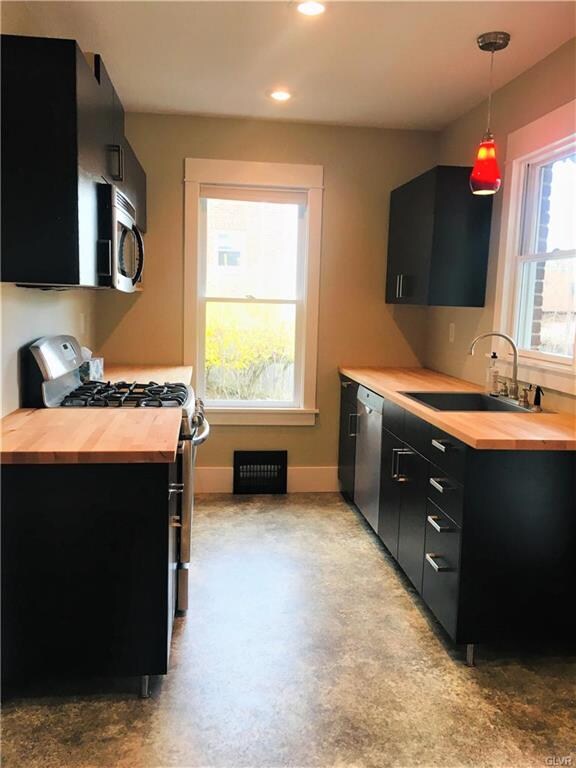 630 W Lafayette St, Easton, PA 18042 - photo 6