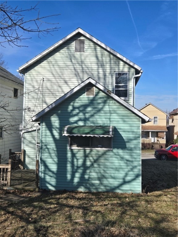 1131 Hamilton Ave, Farrell, PA 16121 - photo 6