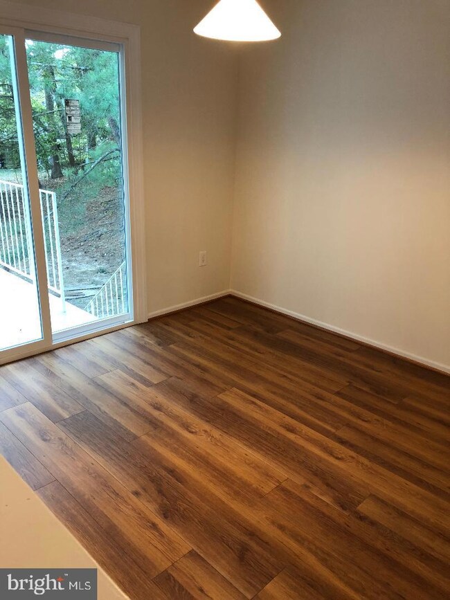 2899 Madeira Ct unit 10, Woodbridge, VA 22192 - photo 7