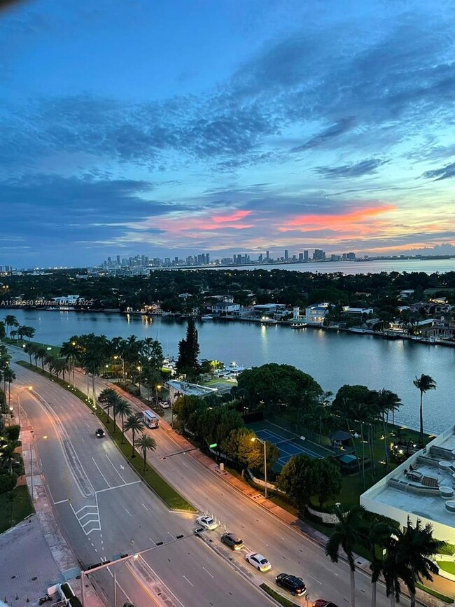 Castle Beach Club Condo unit 1607, Miami Beach, FL 33140 - photo 4