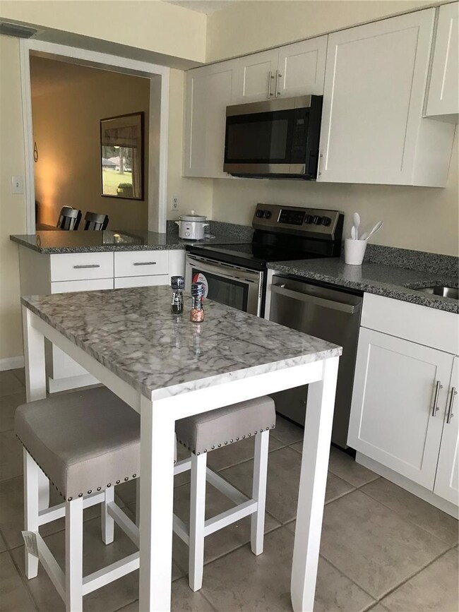 19660 SW 83rd Place Rd unit C-19, Dunnellon, FL 34432 - photo 7