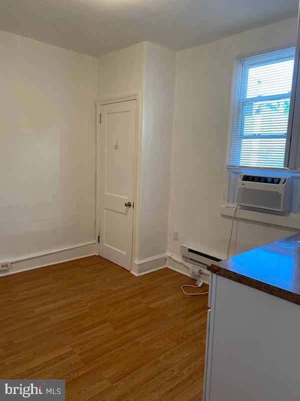 918 S 12th St unit 2R, Philadelphia, PA 19147 - photo 2