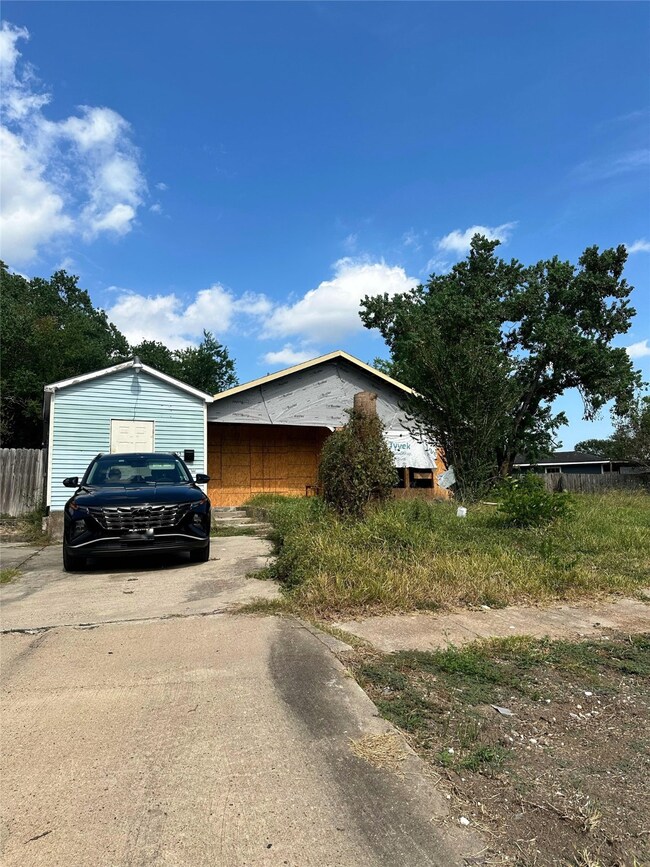 Extended driveway