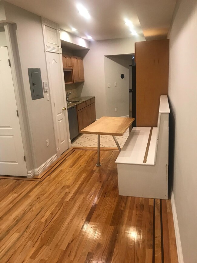 815 Willow Ave unit 3L, Hoboken, NJ 07030 - photo 5