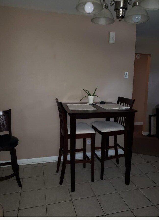 3791 178th Place unit 5, Country Club Hills, IL 60478 - photo 2