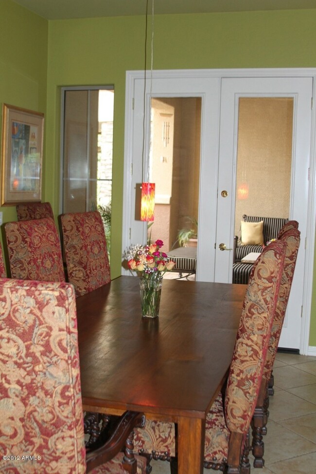 Formal Dining