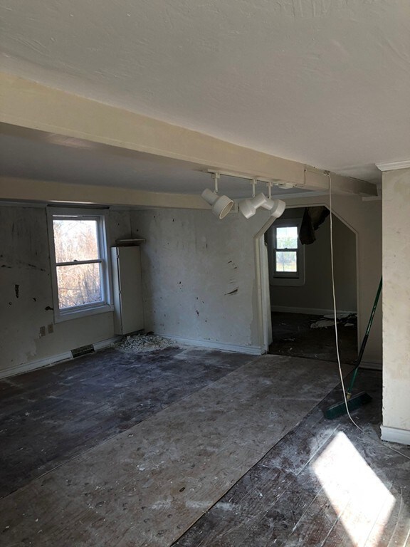 7 West St, Hanson, MA 02341 - photo 6