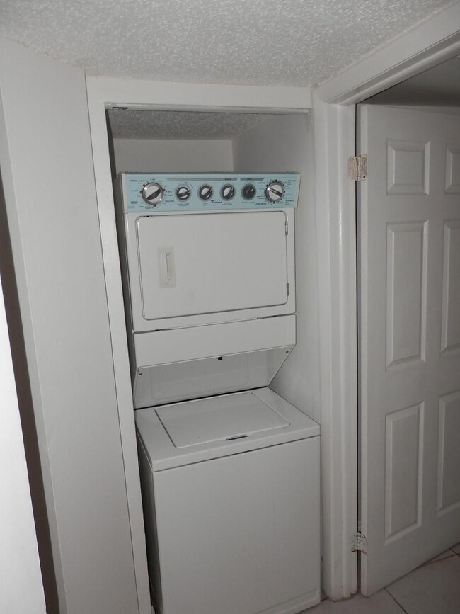 8365 SW 152nd Ave unit C116, Miami, FL 33193 - photo 7