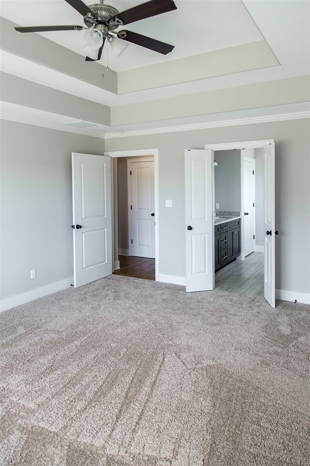 310 Burton Place Dr, Oakland, TN 38060 - photo 4