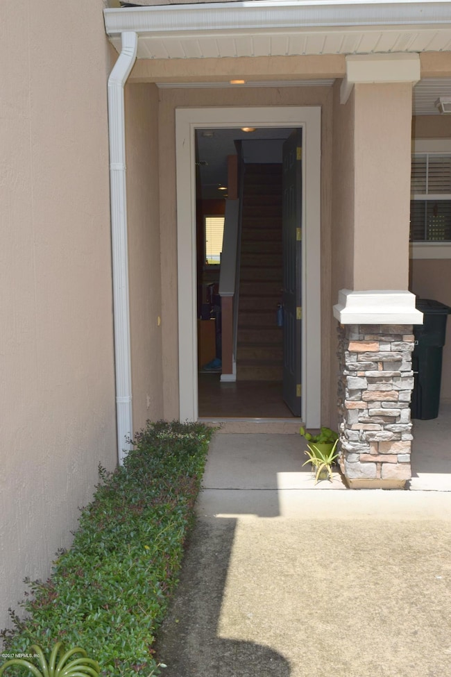 8859 Inlet Bluff Dr, Jacksonville, FL 32216 - photo 5