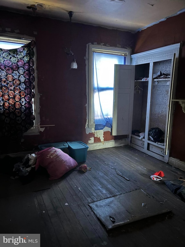 4050 Cambridge St, Philadelphia, PA 19104 - photo 5