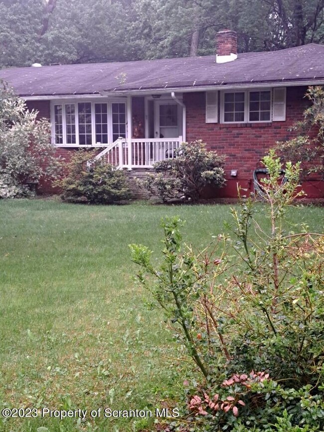 319 Blue Shutters Rd, Roaring Brook Township, PA 18444 - photo 2