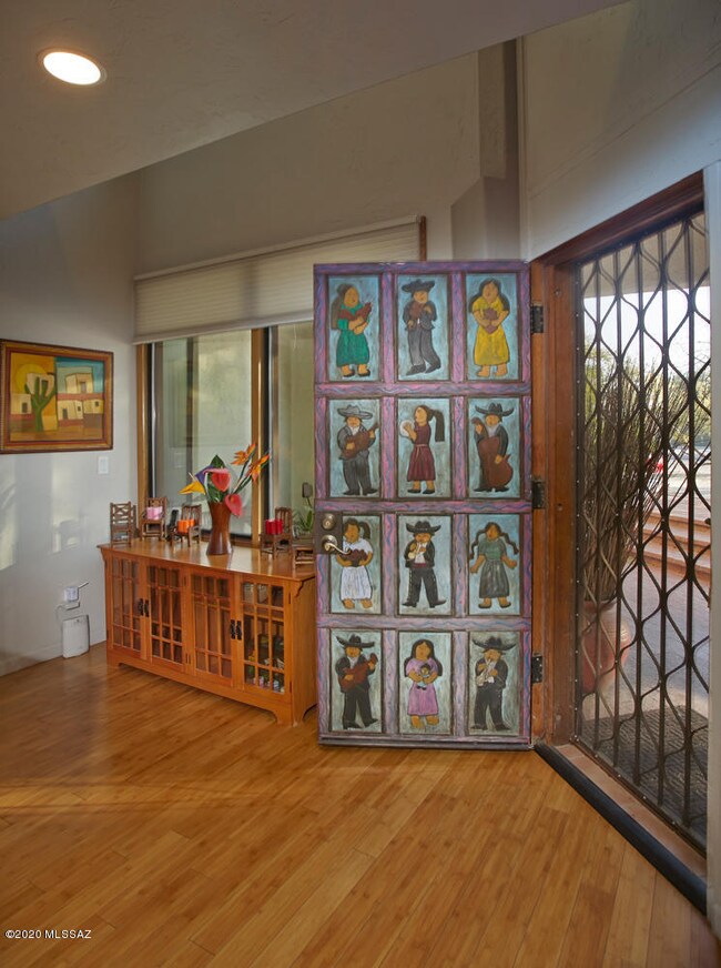 2301 E Greenlee Rd, Tucson, AZ 85719 - photo 6