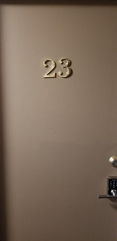 1409 River St unit 23, Hyde Park, MA 02136 - photo 2