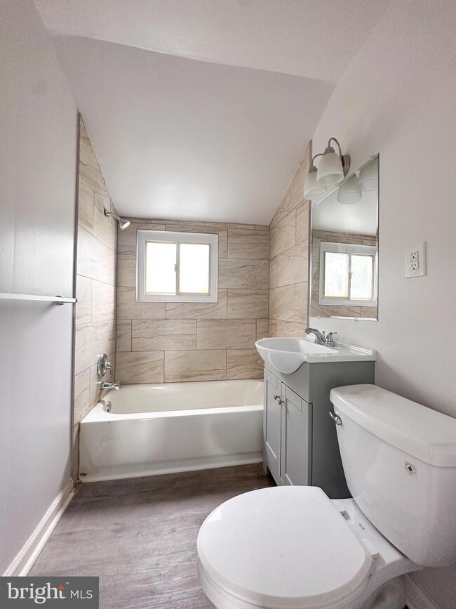 5218 Hayes St NE, Washington, DC 20019 - photo 7