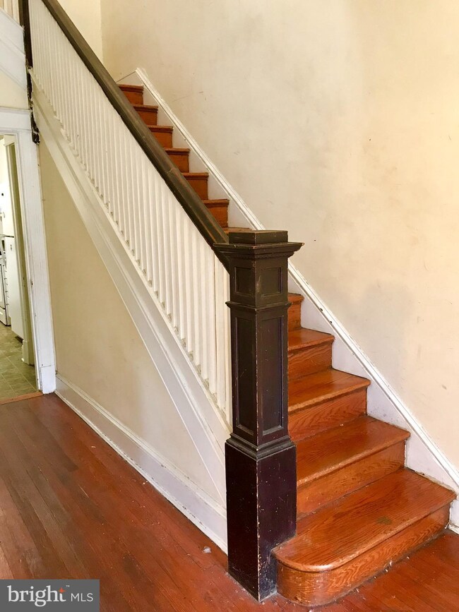 614 Otis Place NW, Washington, DC 20010 - photo 2