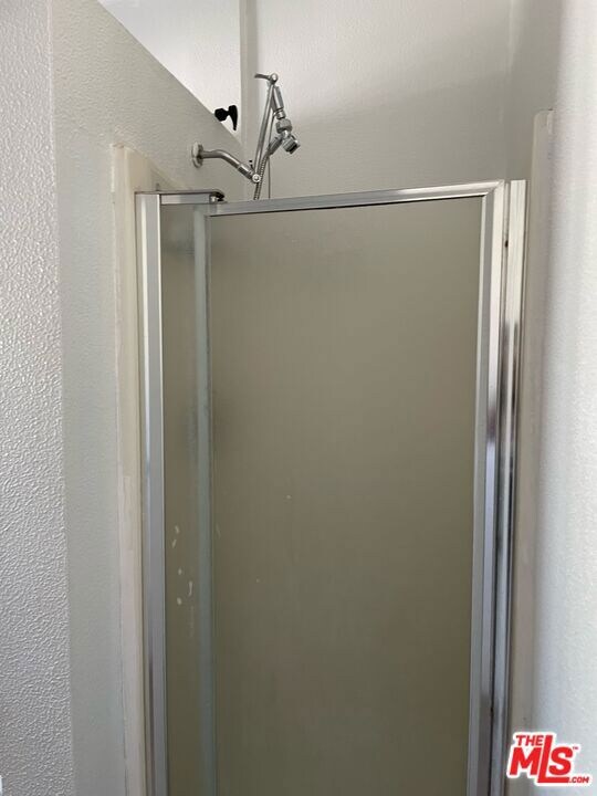 1013 E 150th St, Compton, CA 90220 - photo 4