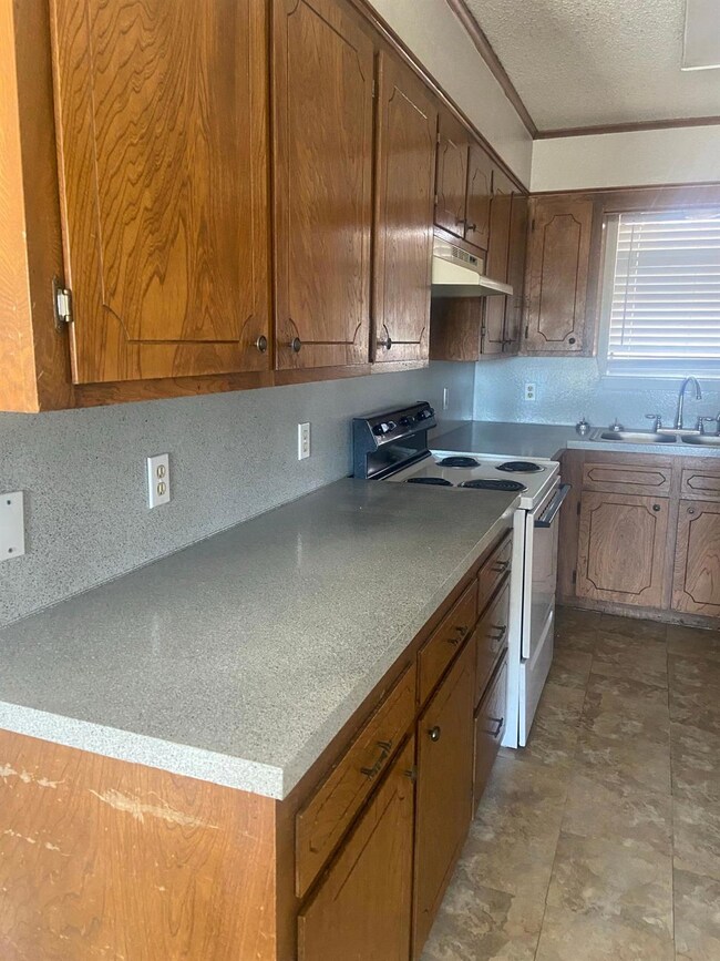 4626 Marlboro Dr, Abilene, TX 79606 - photo 4