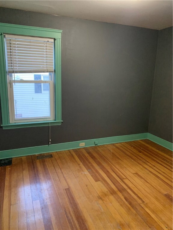 209 Suffolk Ave unit 1, Pawtucket, RI 02861 - photo 3