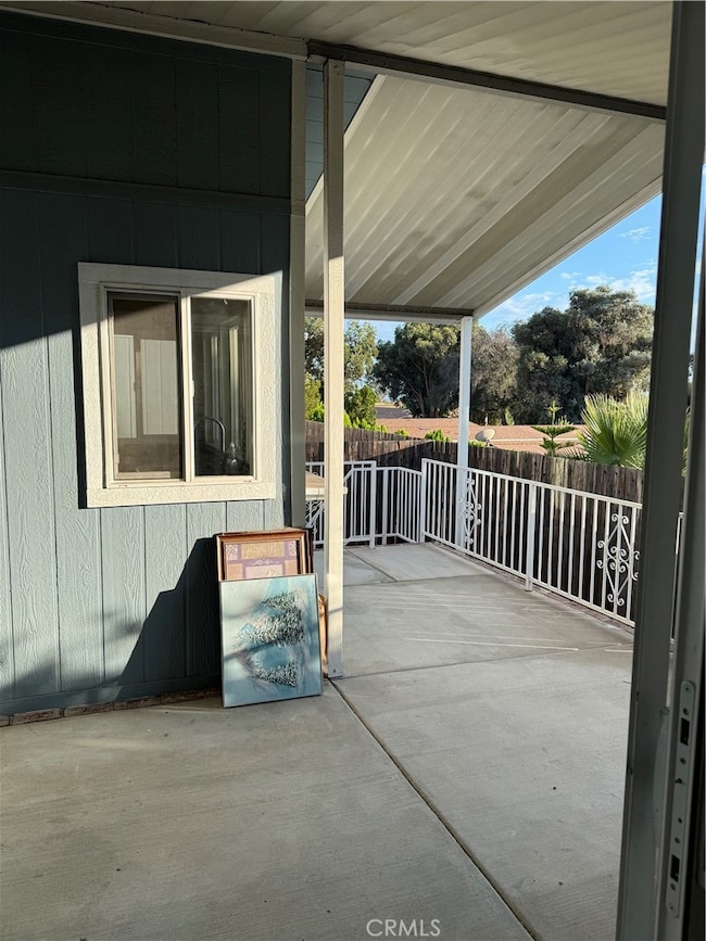 15455 Glenoaks Blvd unit 226, Sylmar, CA 91342 - photo 6