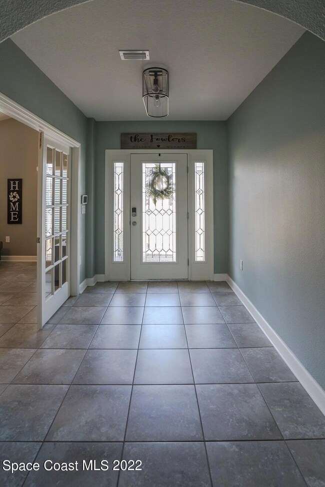 Hall entry