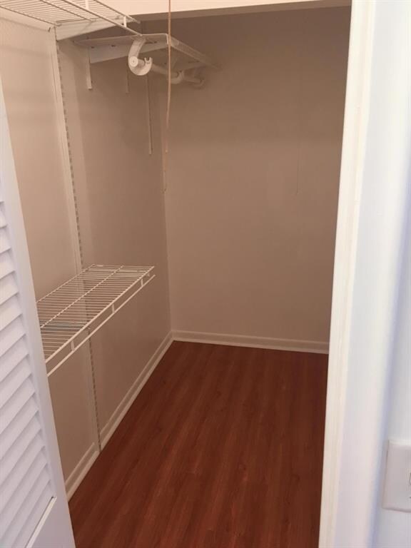 C20D0300-B48D-44A8-AD33-769F2392F177