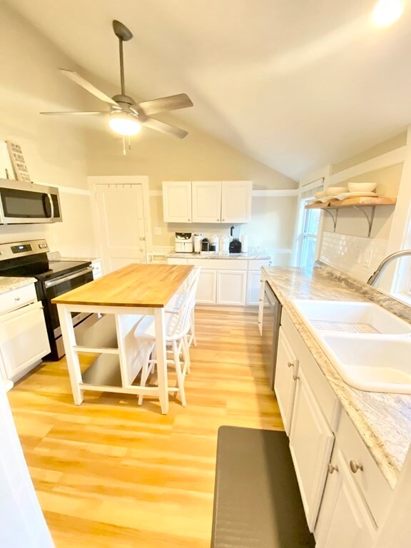 650 South St unit 3, Roslindale, MA 02131 - photo 6