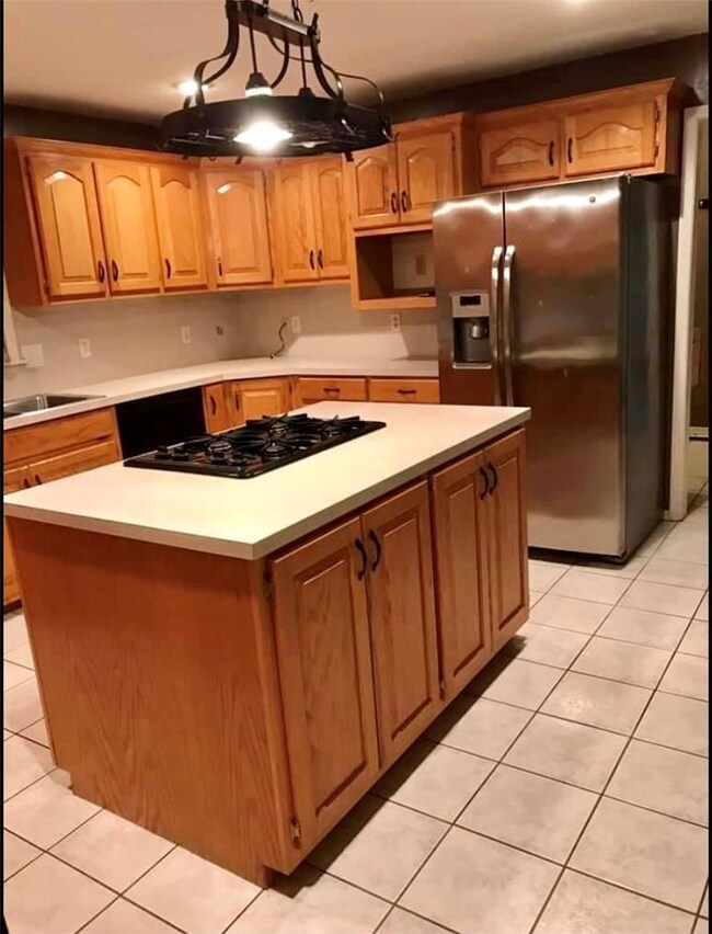 2167 Lacy Dr, Fayetteville, AR 72701 - photo 3