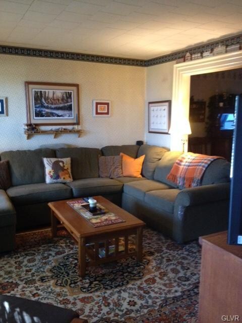 333 W Main St, Bath, PA 18014 - photo 4