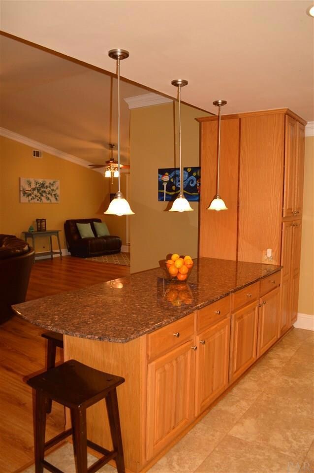 Bar setting is perfect for a buffet or dining!