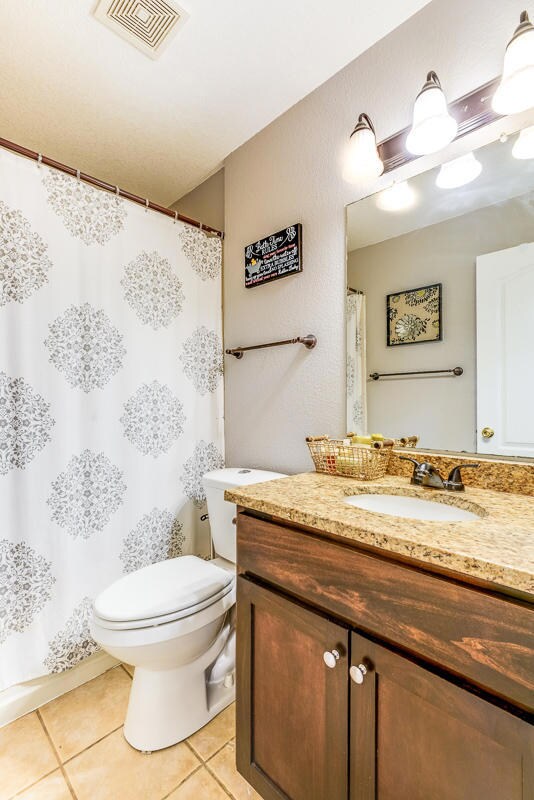 14028 Lago Seco Dr, Horizon City, TX 79928 - photo 6