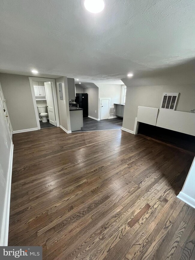 11 New St unit 10, Newark, DE 19711 - photo 4