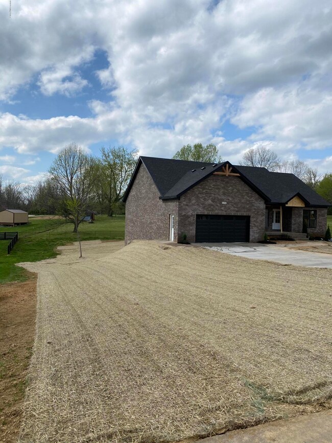 19B48F46-9E78-480A-96E1-0E28D7A85FFB