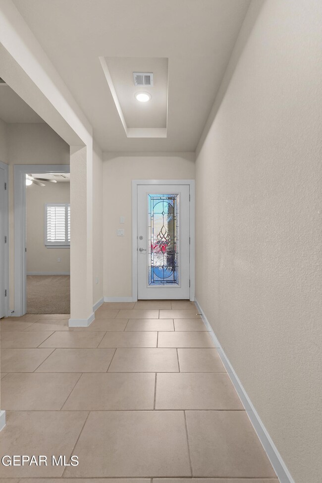 13904 Villa Vista Ave, Horizon City, TX 79928 - photo 5