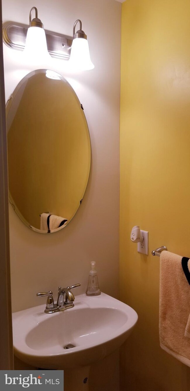 2264 Forest Ridge Terrace unit 5, Chesapeake Beach, MD 20732 - photo 5