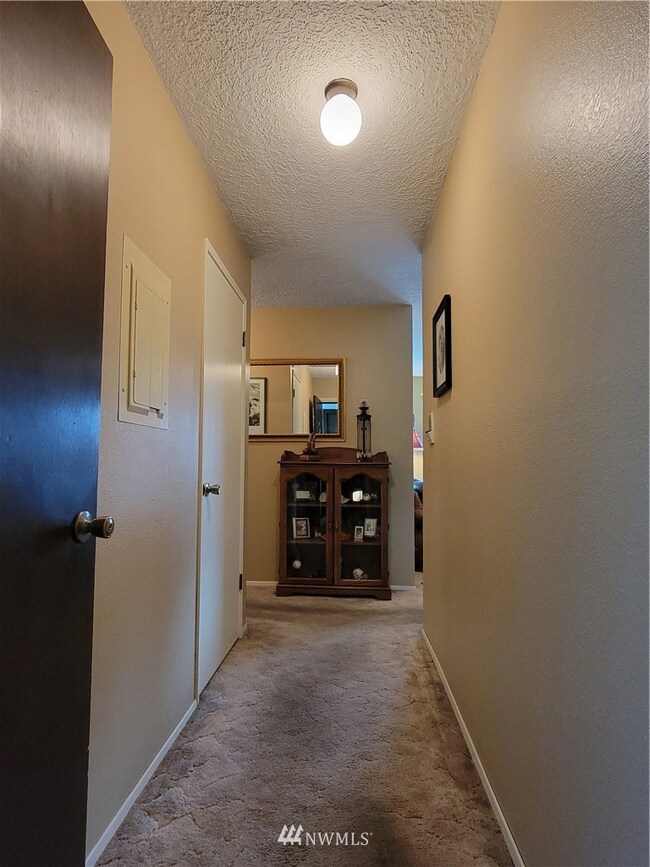 2005 Tibbetts Dr unit 313, Longview, WA 98632 - photo 5