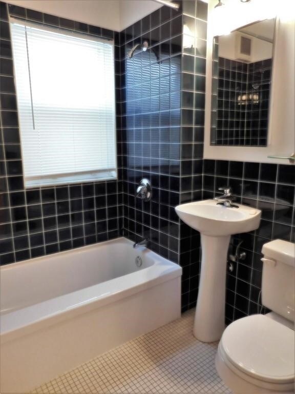 76 Wenham St unit 2, Jamaica Plain, MA 02130 - photo 7