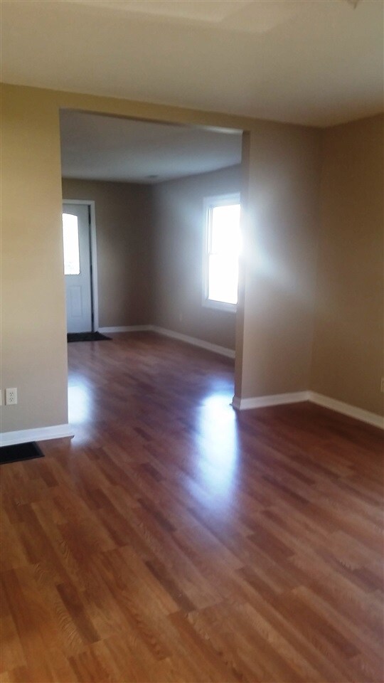 living room and dining room combined