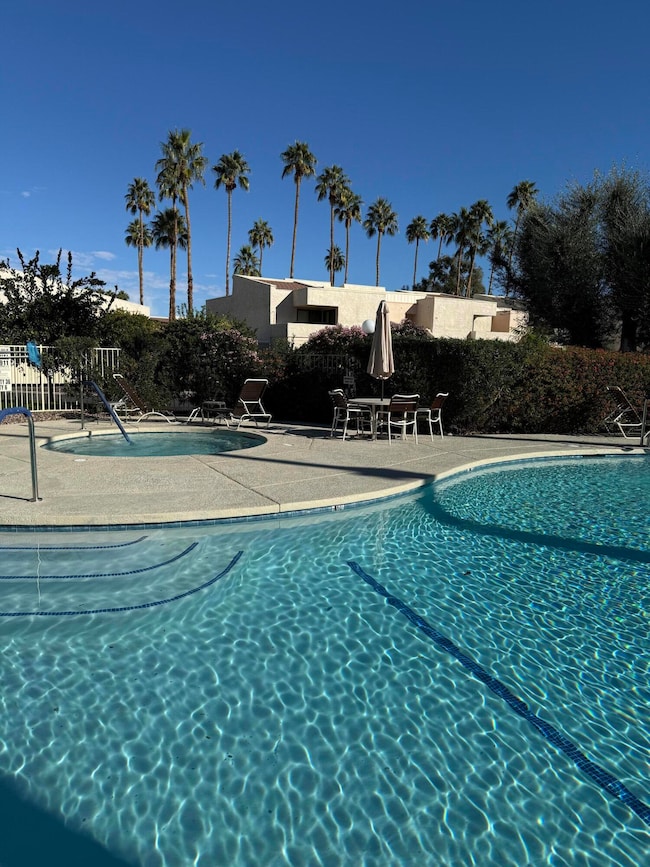 2017 Normandy Ct, Palm Springs, CA 92264 - photo 2