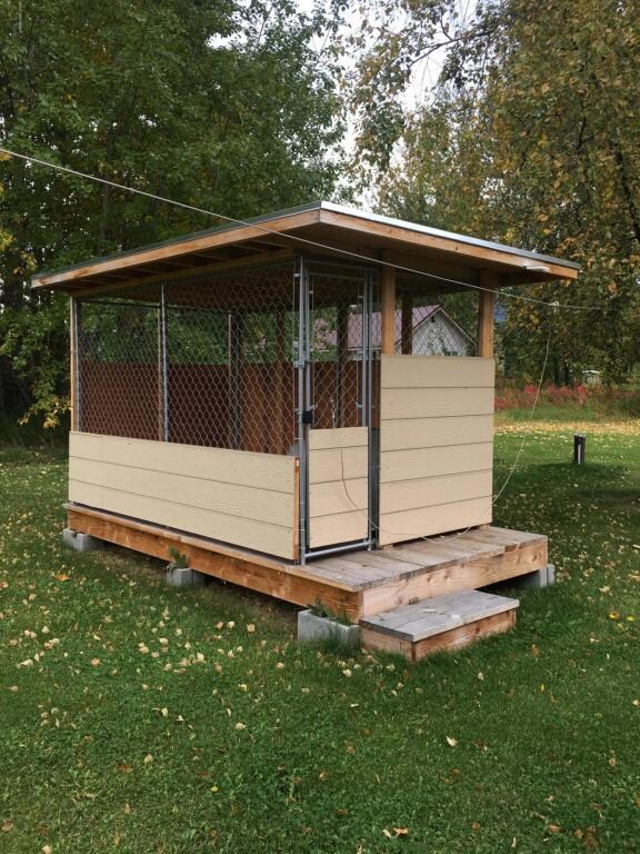 Dog Kennel with run