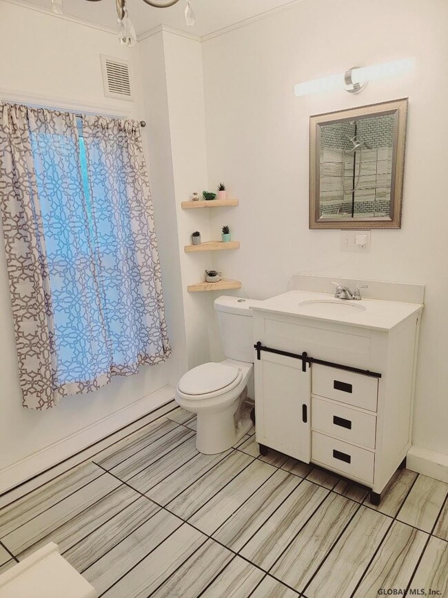 3123 Troy Schenectady Rd, Schenectady, NY 12309 - photo 4