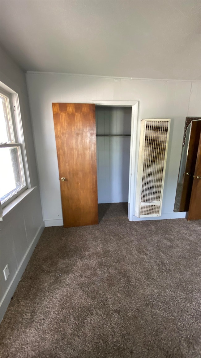 111 and 111 1/2 W Locust, Enid, OK 73701 - photo 7