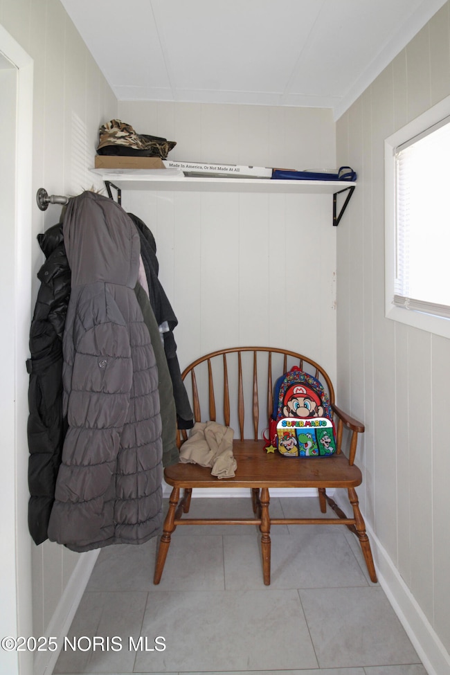 513 W Stevenson St, Gibsonburg, OH 43431 - photo 3