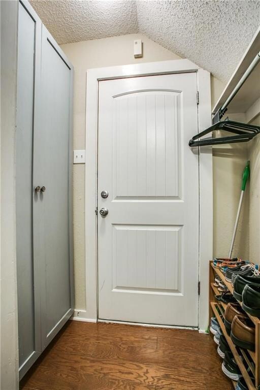 5505 Live Oak St unit 104, Dallas, TX 75206 - photo 4