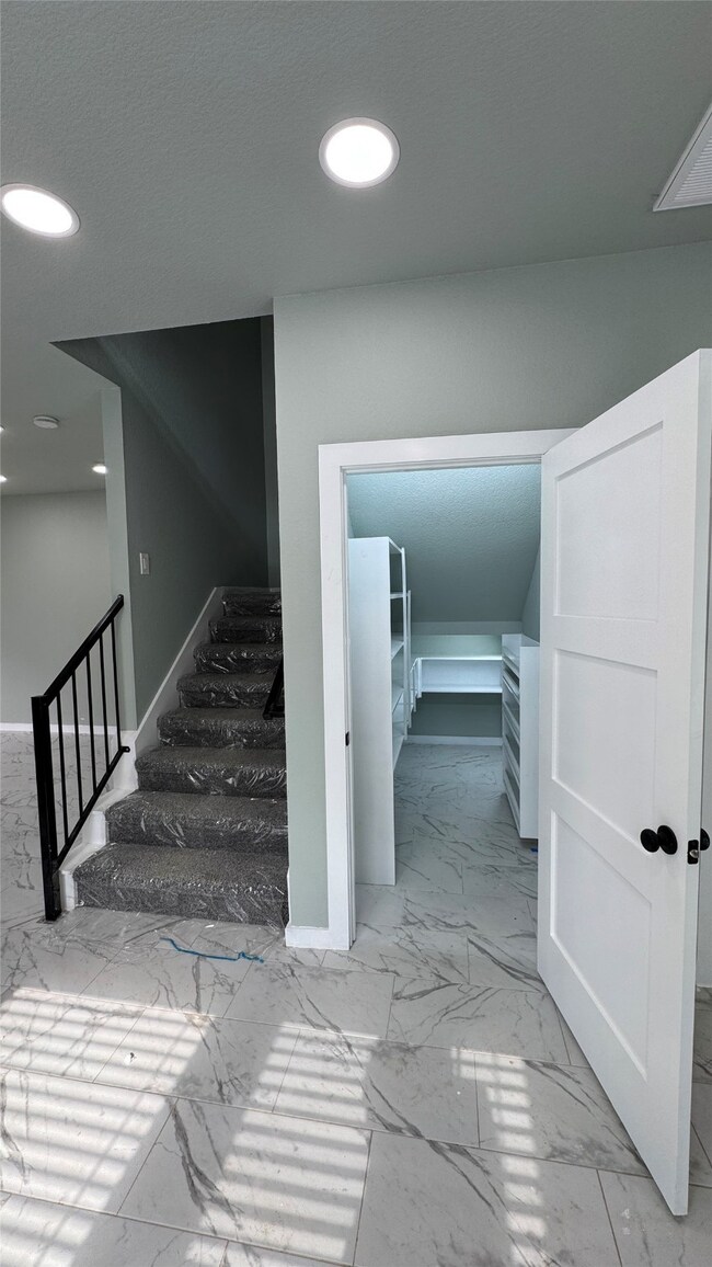 169 S 10th St, Conroe, TX 77301 - photo 7