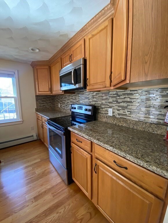 54 Lennox Rd unit 1, Nahant, MA 01908 - photo 2